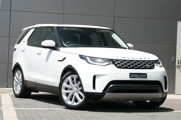 2022 Land Rover Discovery D300 SE Series 5