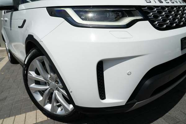 2022 Land Rover Discovery D300 SE Series 5