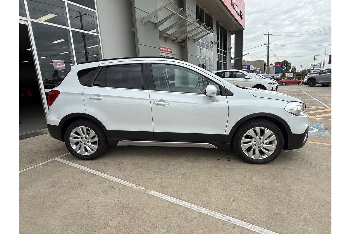 2016 Suzuki S-Cross Turbo JY