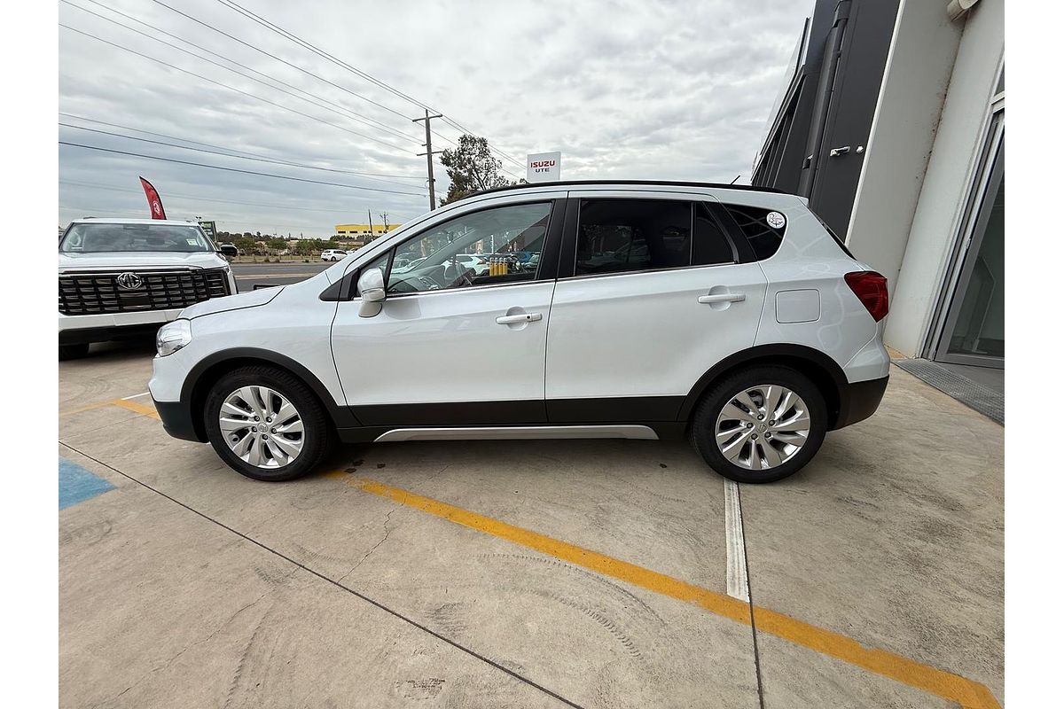 2016 Suzuki S-Cross Turbo JY