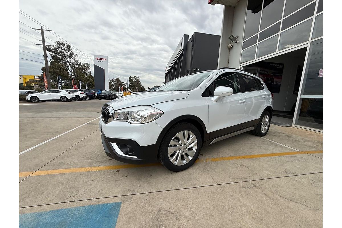 2016 Suzuki S-Cross Turbo JY