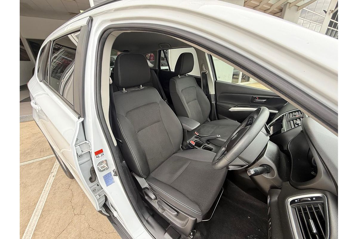 2016 Suzuki S-Cross Turbo JY