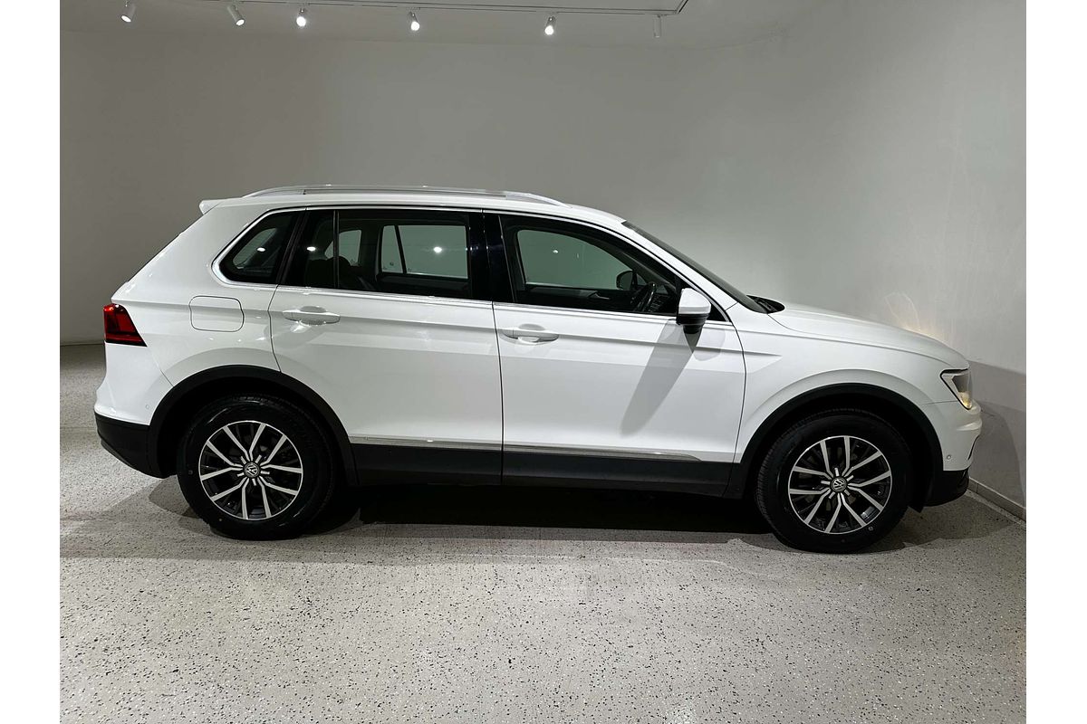 2017 Volkswagen Tiguan 110TDI Comfortline 5N