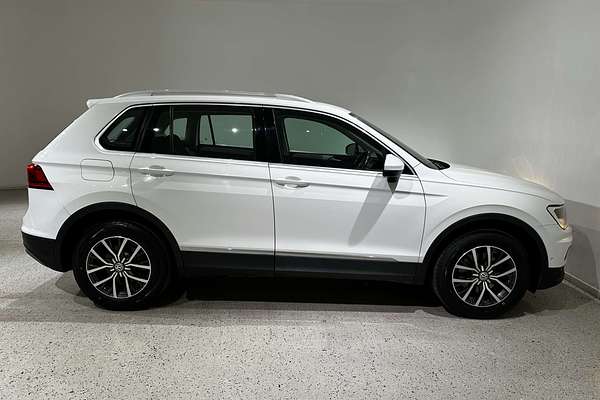 2017 Volkswagen Tiguan 110TDI Comfortline 5N