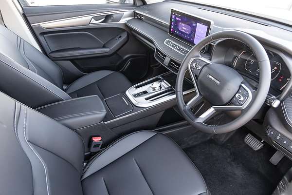 2025 GWM Haval Jolion Lux Hybrid A02