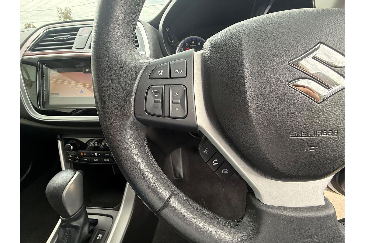 2016 Suzuki S-Cross Turbo JY