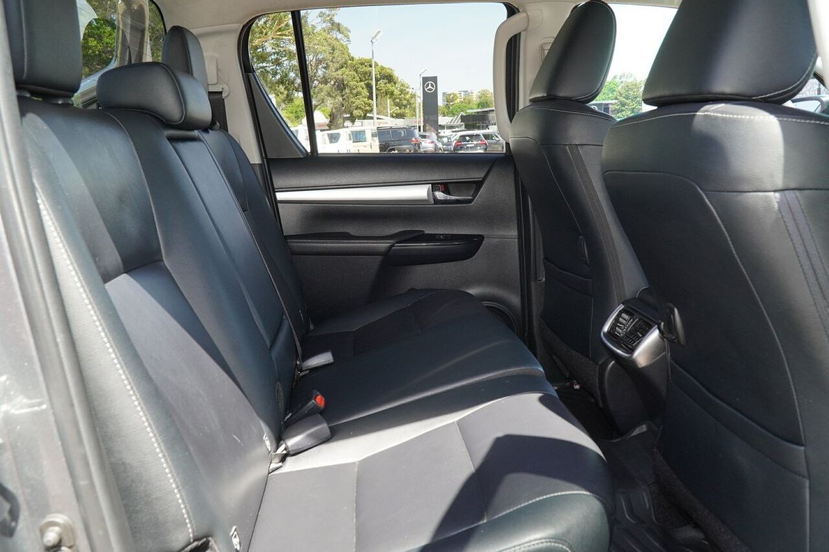 2018 Toyota Hilux SR5 GUN126R 4X4