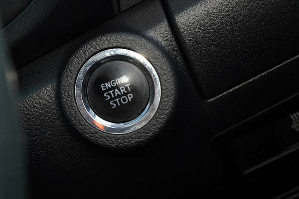 2018 Toyota Hilux SR5 GUN126R 4X4