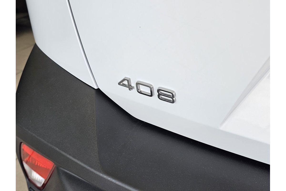 2023 Peugeot 408 GT Plug-In Hybrid P54