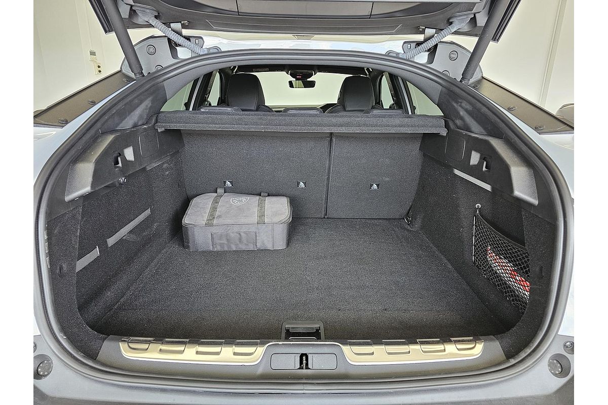 2023 Peugeot 408 GT Plug-In Hybrid P54