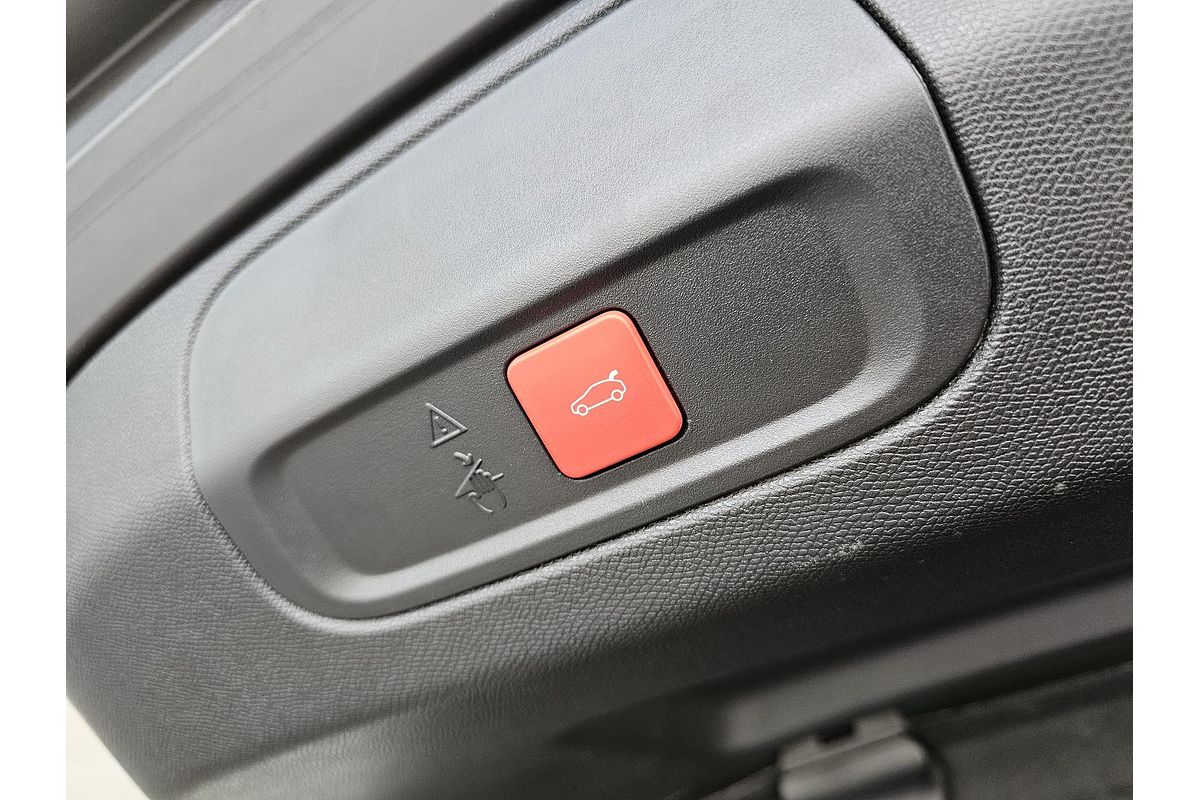 2023 Peugeot 408 GT Plug-In Hybrid P54