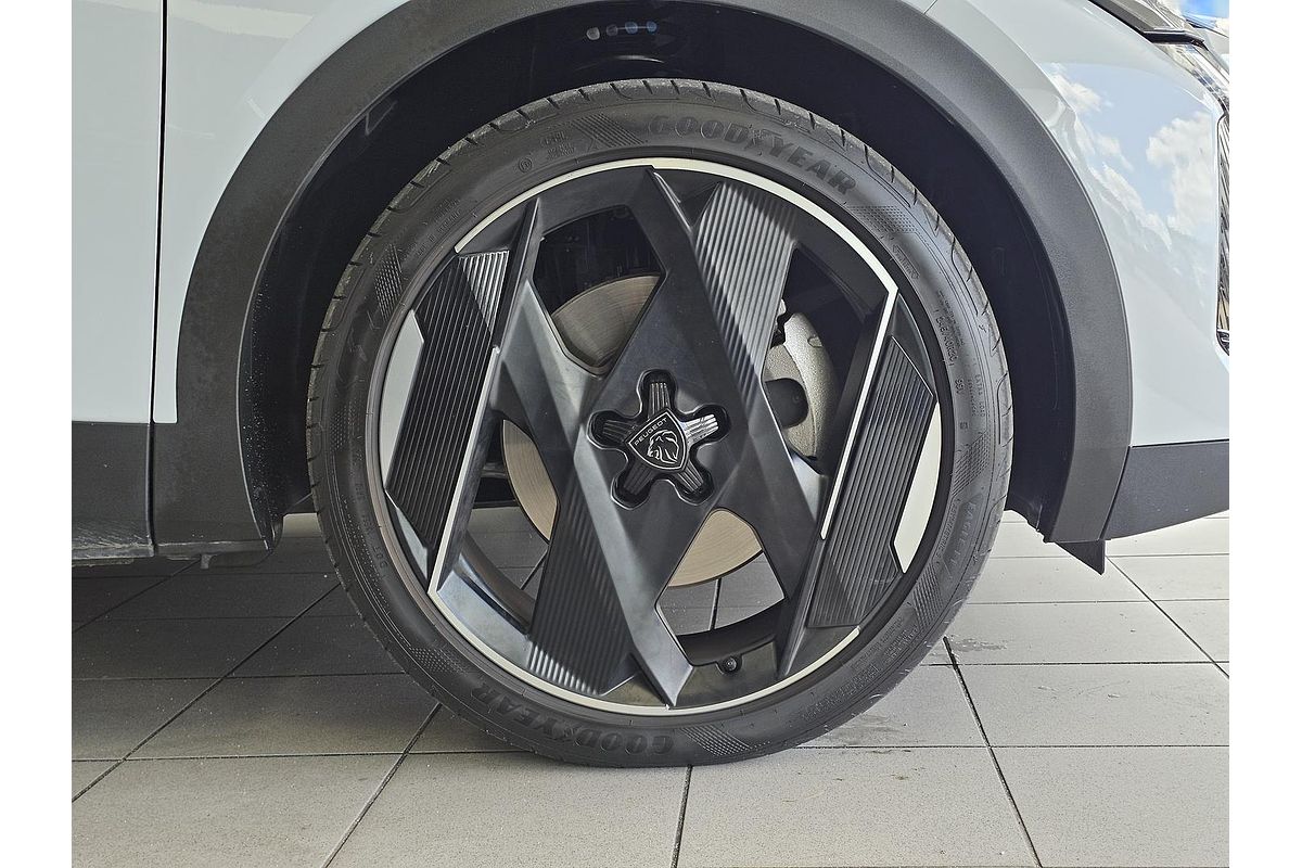 2023 Peugeot 408 GT Plug-In Hybrid P54