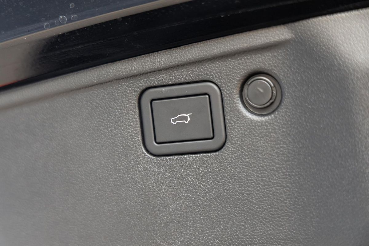 2025 GWM Haval H6 Ultra B01