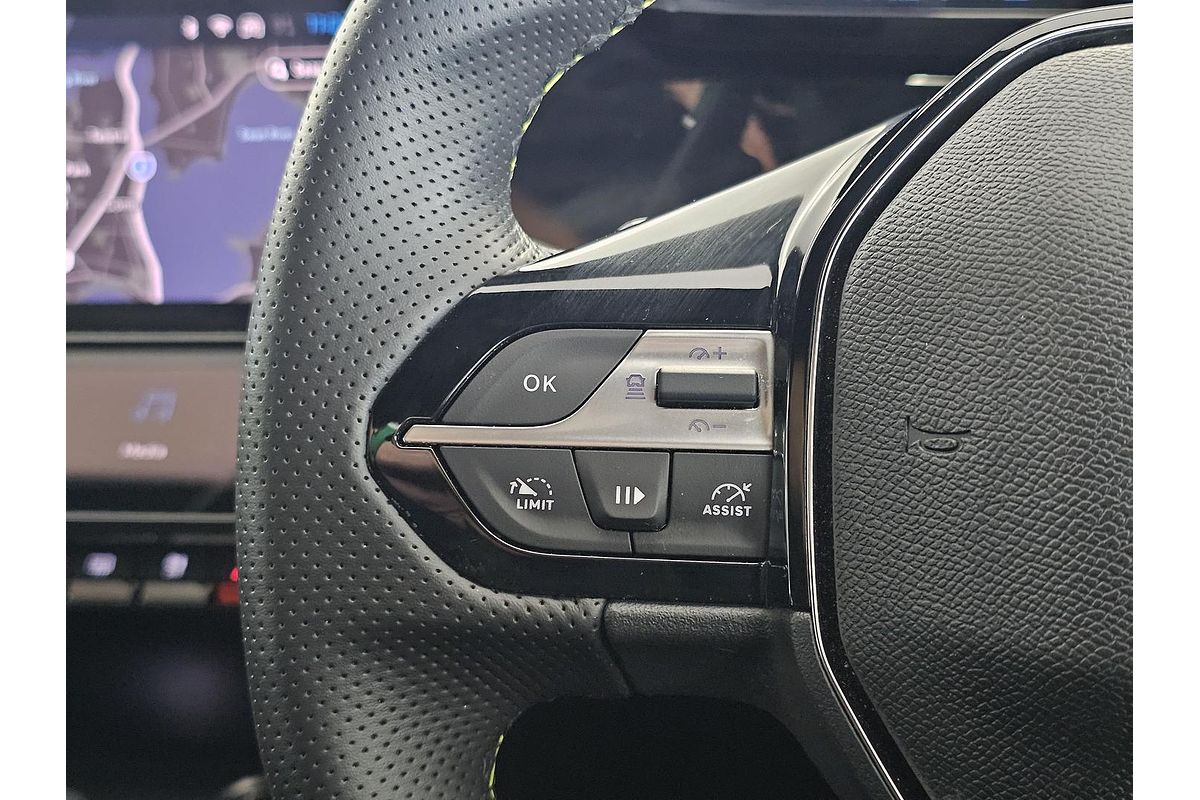 2023 Peugeot 408 GT Plug-In Hybrid P54