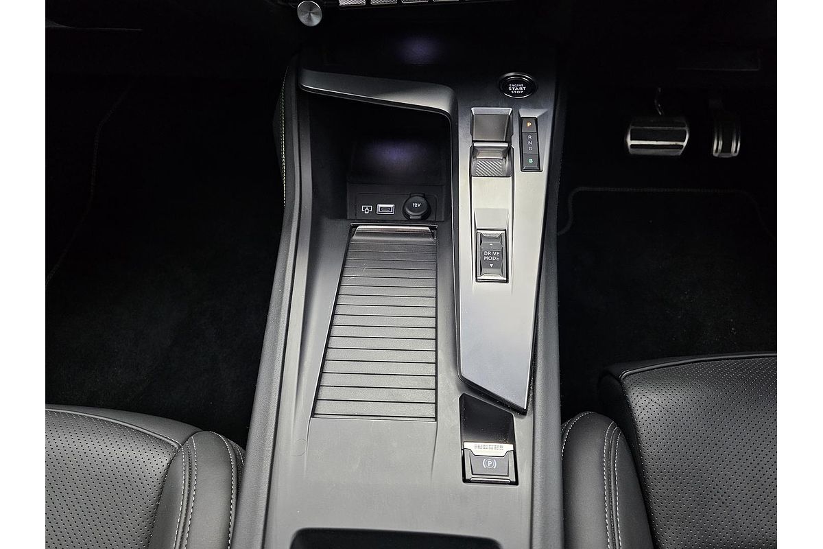 2023 Peugeot 408 GT Plug-In Hybrid P54
