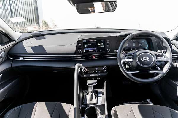 2025 Hyundai i30 Hybrid CN7.V2