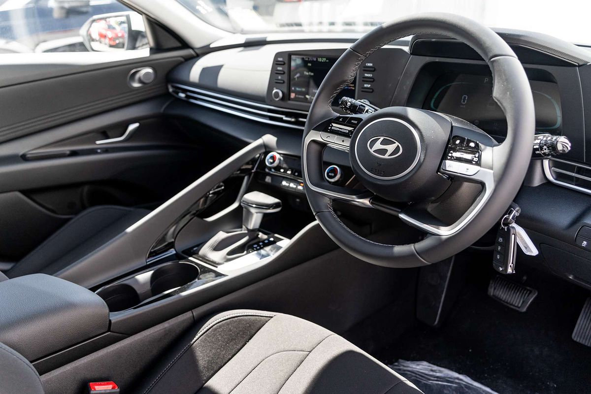 2025 Hyundai i30 Hybrid CN7.V2