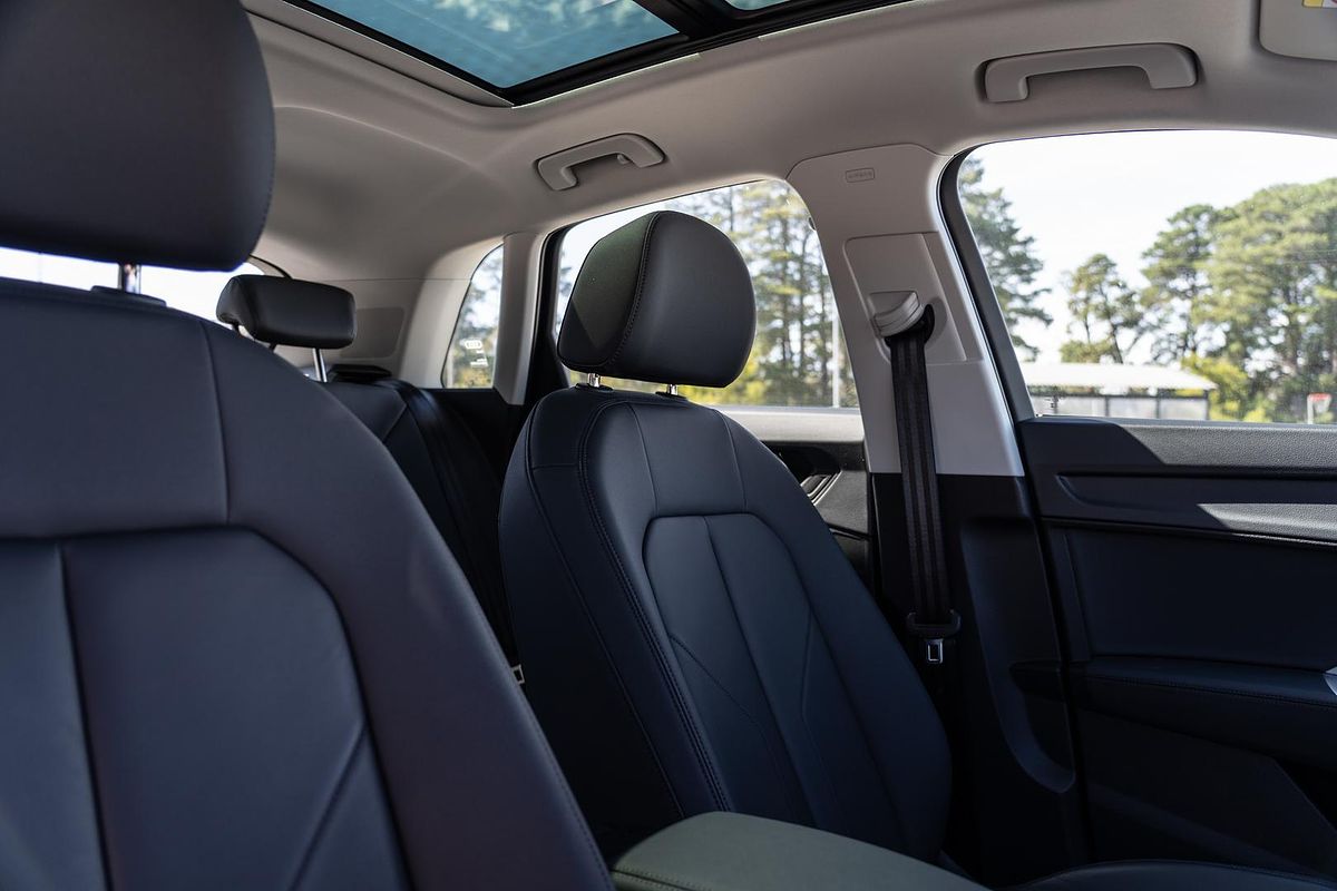 2024 Audi Q3 35 TFSI F3