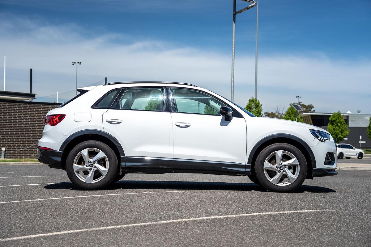 2024 Audi Q3 35 TFSI F3