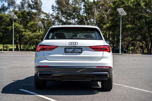 2024 Audi Q3 35 TFSI F3