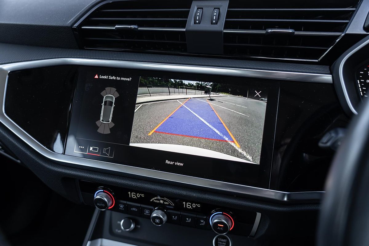 2024 Audi Q3 35 TFSI F3