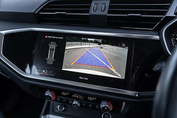 2024 Audi Q3 35 TFSI F3