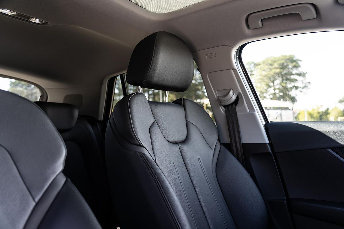 2024 Audi Q2 40 TFSI S line GA