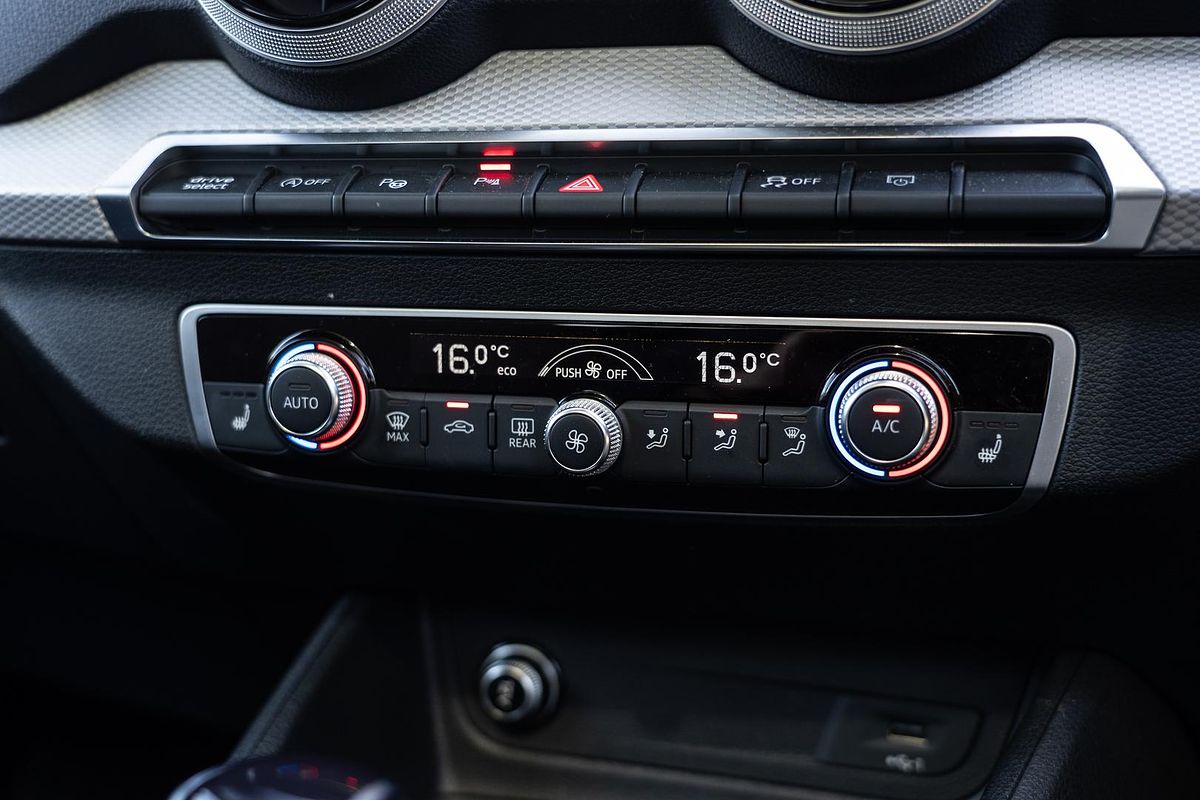 2024 Audi Q2 40 TFSI S line GA