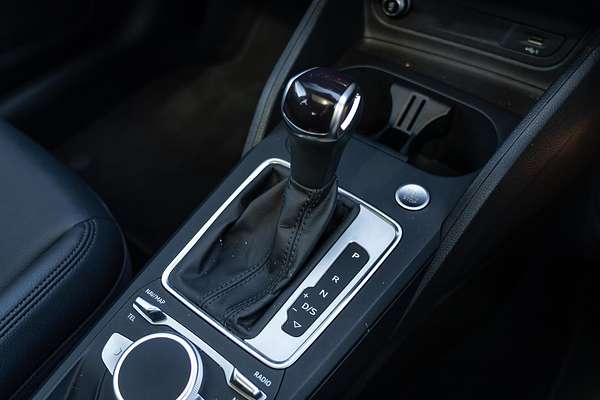 2024 Audi Q2 40 TFSI S line GA