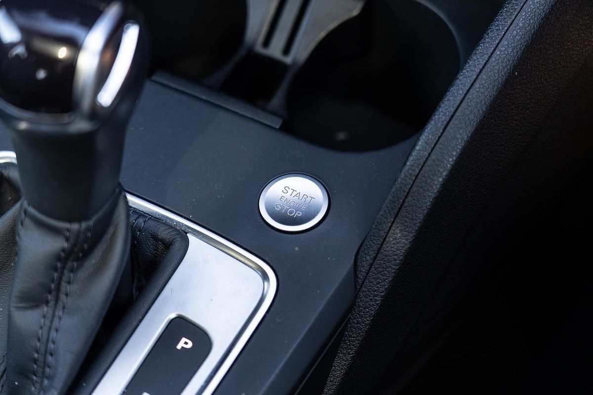 2024 Audi Q2 40 TFSI S line GA