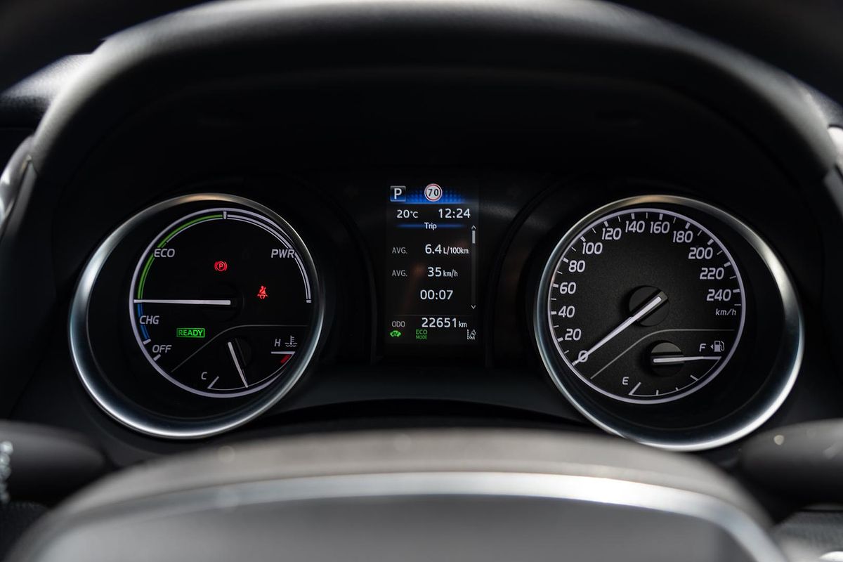 2022 Toyota Camry Ascent AXVH70R