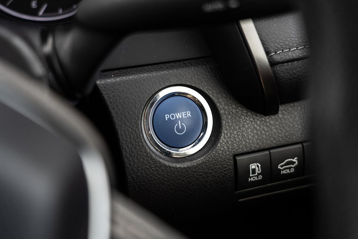 2022 Toyota Camry Ascent AXVH70R