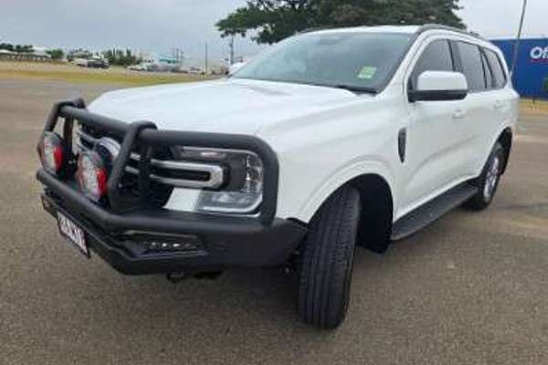 2025 Ford Everest Ambiente  2.0L