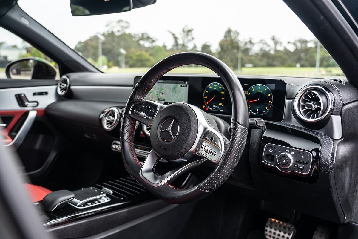 2019 Mercedes-Benz A-Class A200 V177