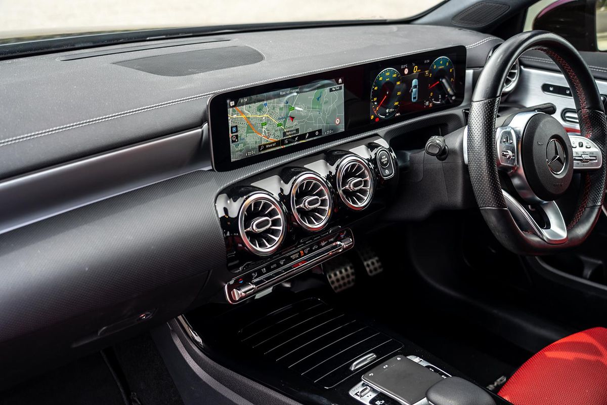 2019 Mercedes-Benz A-Class A200 V177