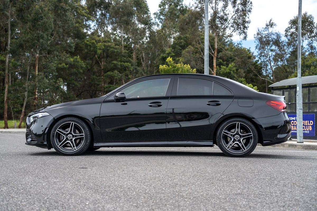 2019 Mercedes-Benz A-Class A200 V177