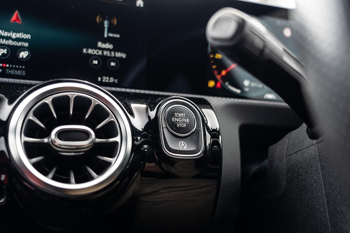 2019 Mercedes-Benz A-Class A200 V177