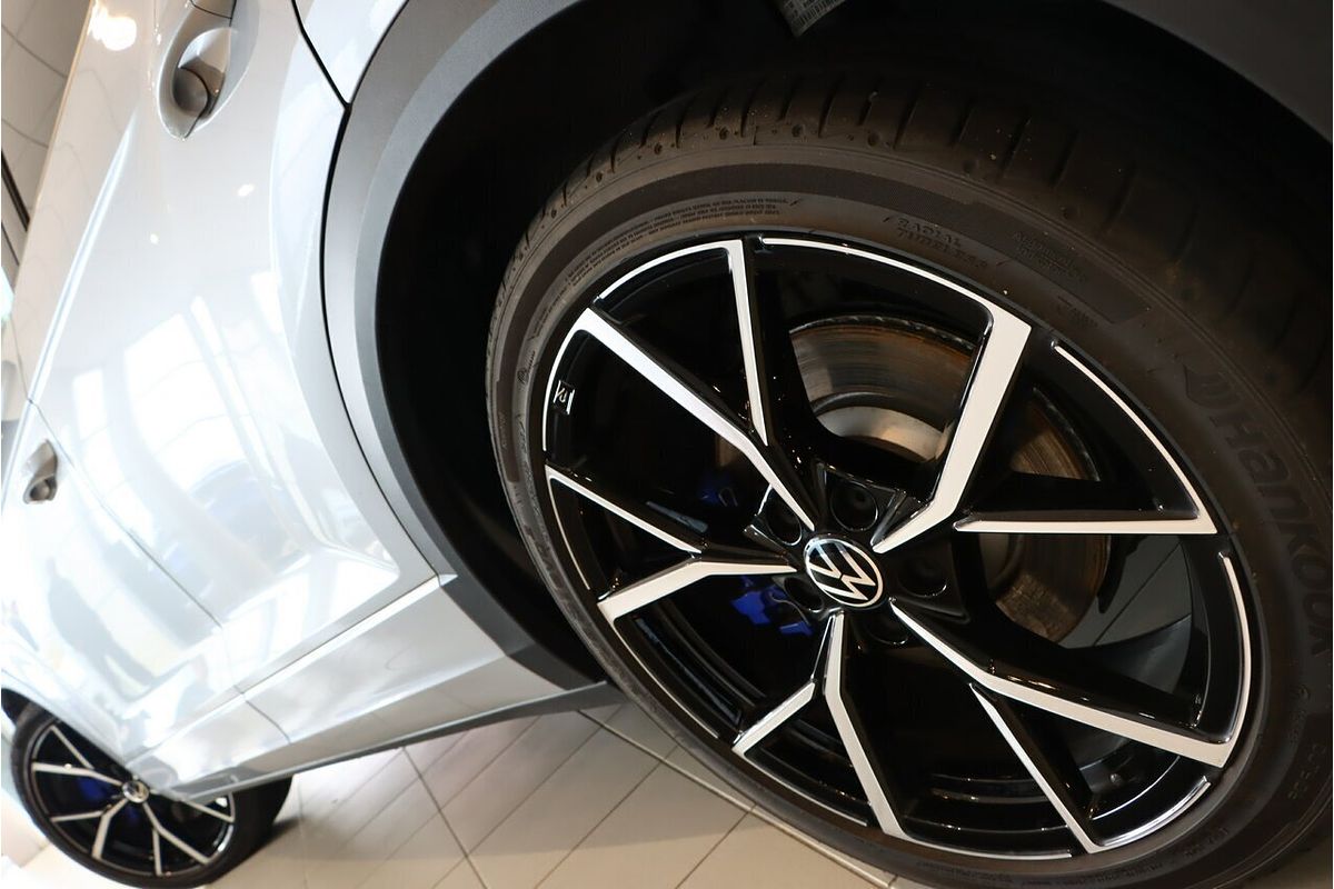 2025 Volkswagen T-Roc R D11