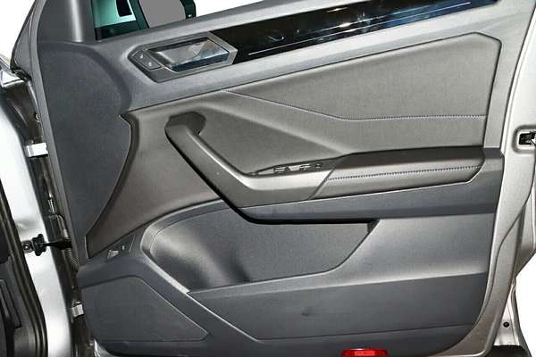 2025 Volkswagen T-Roc R D11