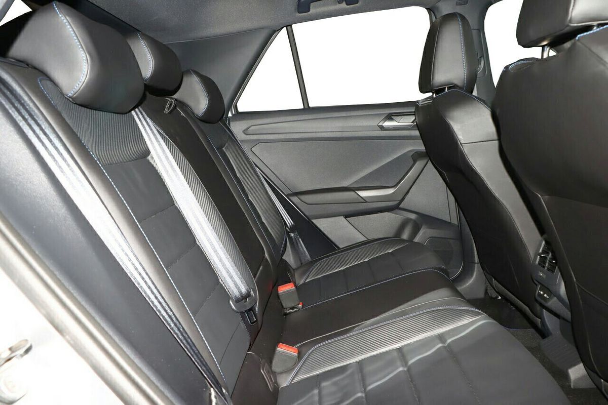 2025 Volkswagen T-Roc R D11