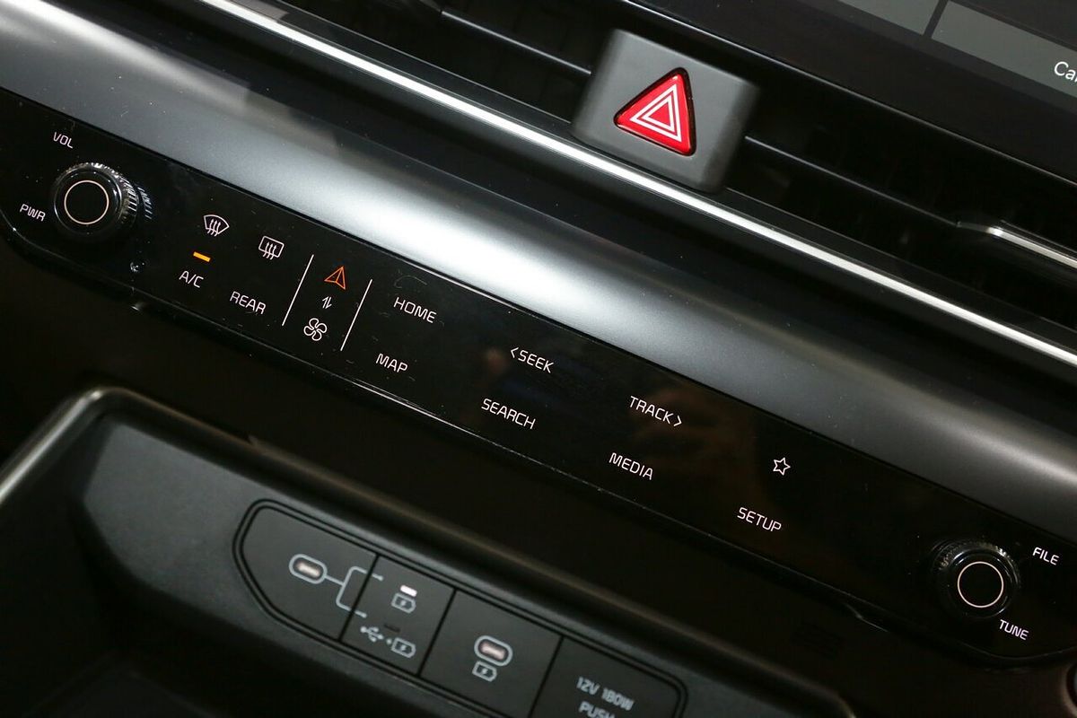 2024 Kia Carnival S KA4