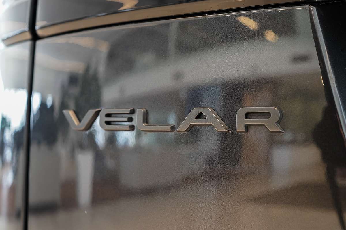 2023 Land Rover Range Rover Velar P400 R-Dynamic SE L560