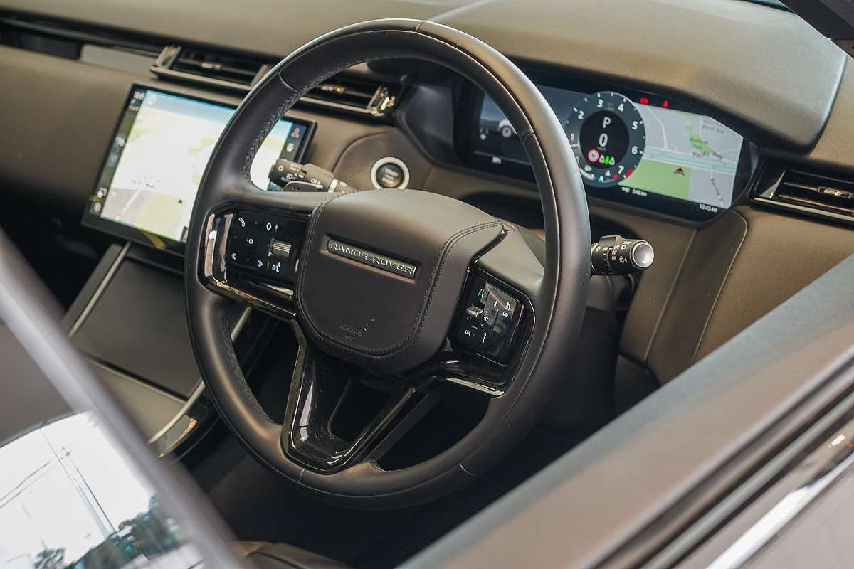 2023 Land Rover Range Rover Velar P400 R-Dynamic SE L560