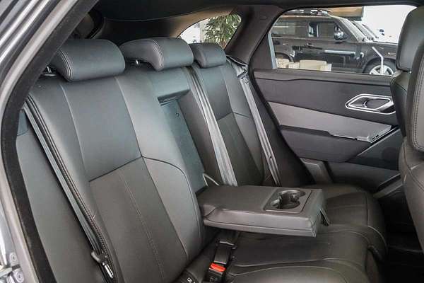 2023 Land Rover Range Rover Velar P400 R-Dynamic SE L560
