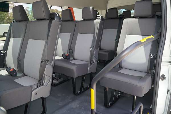 2025 Toyota Hiace Commuter GDH322R ELWB High Roof