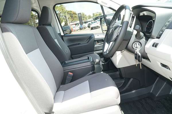 2025 Toyota Hiace Commuter GDH322R ELWB High Roof
