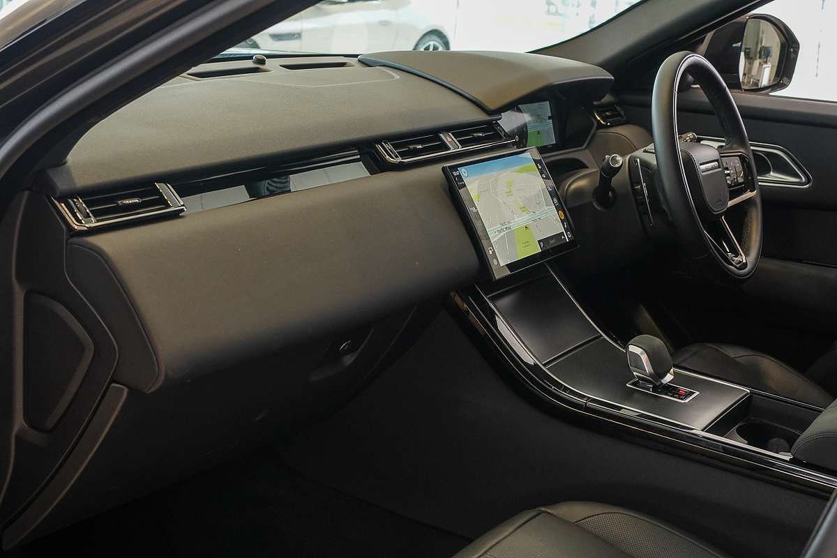 2023 Land Rover Range Rover Velar P400 R-Dynamic SE L560