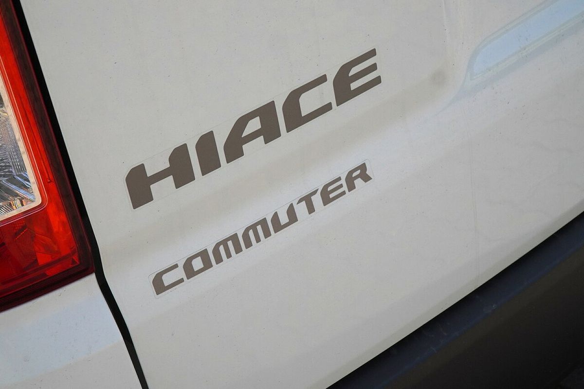 2025 Toyota Hiace Commuter GDH322R ELWB High Roof
