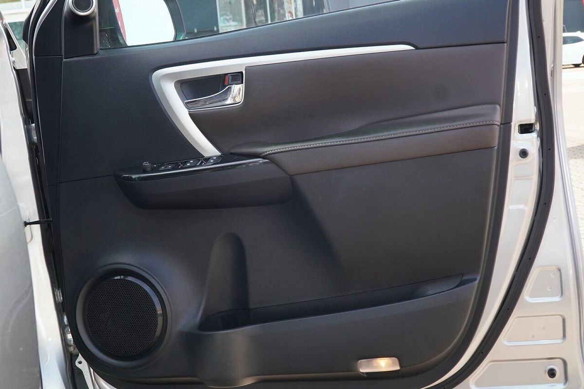 2018 Toyota Fortuner Crusade GUN156R