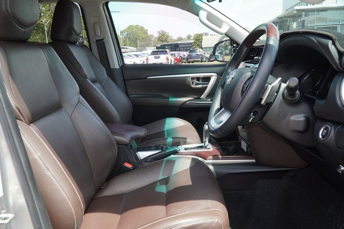 2018 Toyota Fortuner Crusade GUN156R